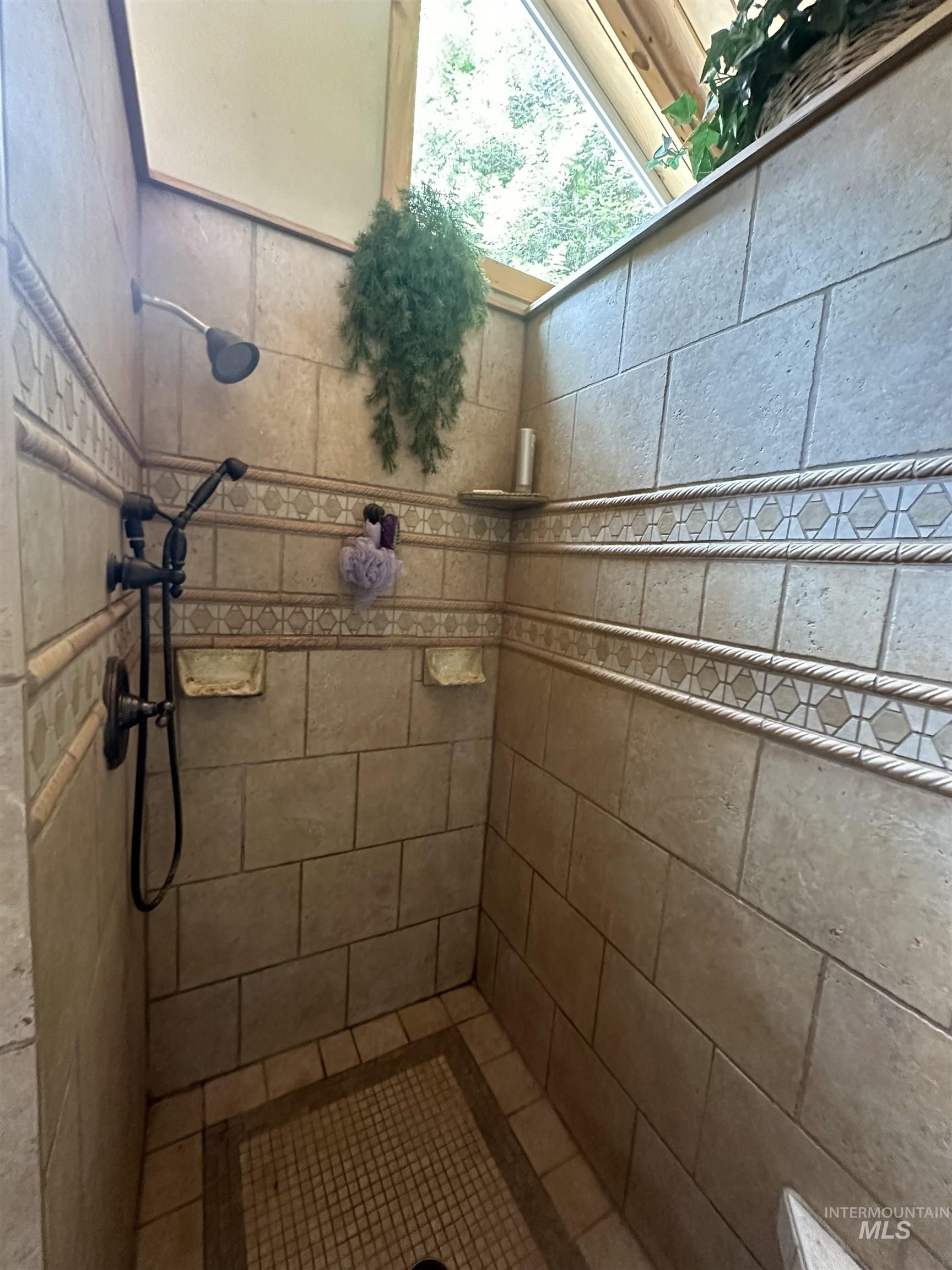 2223 Glenwood Road Kamiah, ID 83536 - Photo 12 of 48