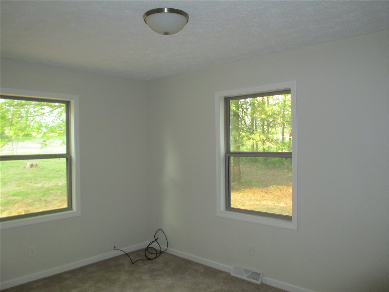 940 East Dillman Road Bloomington, IN 47401 - Photo 11 of 25 Gallery Image 11
