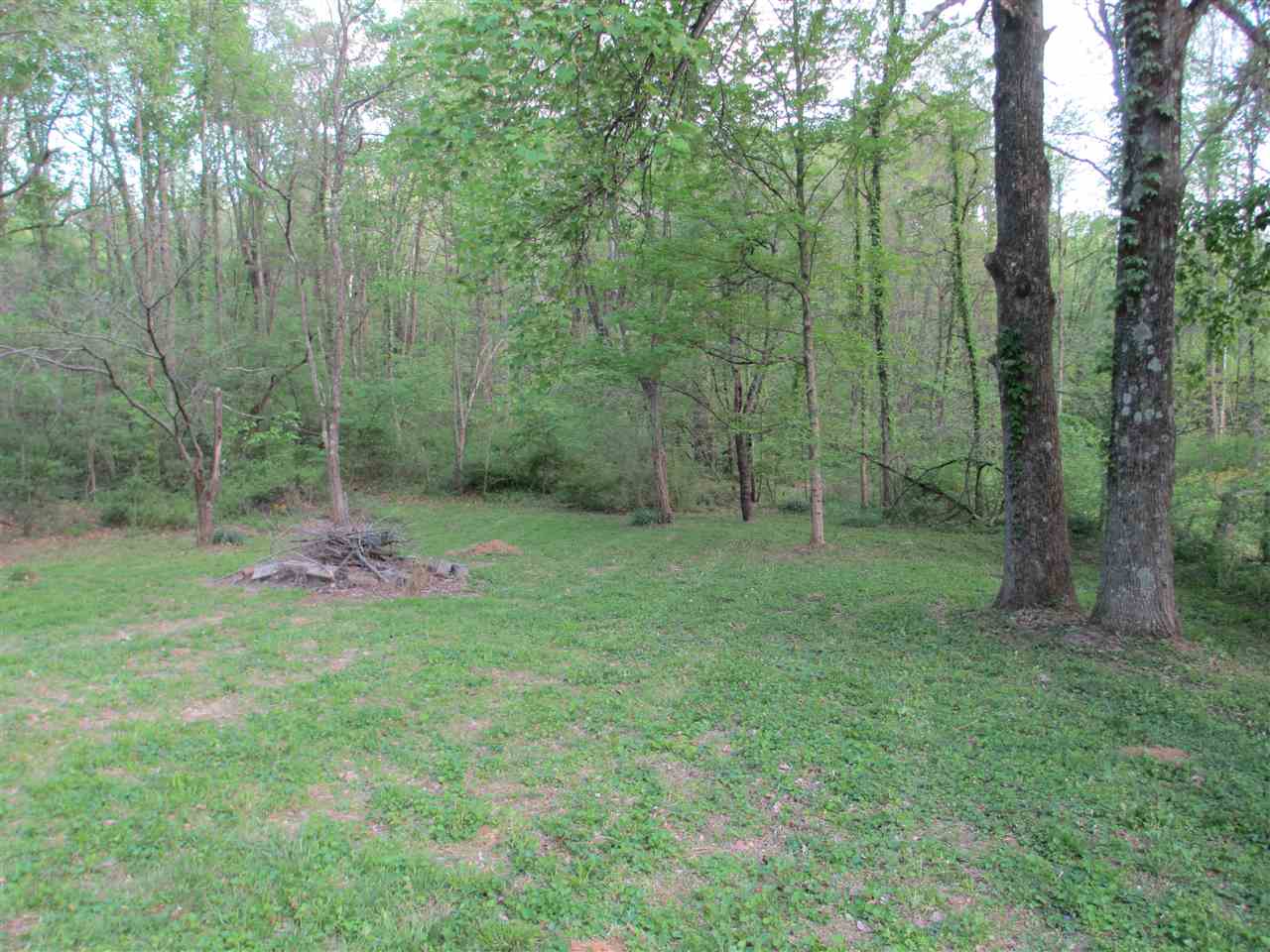 940 East Dillman Road Bloomington, IN 47401 - Photo 3 of 25 Gallery Image 3