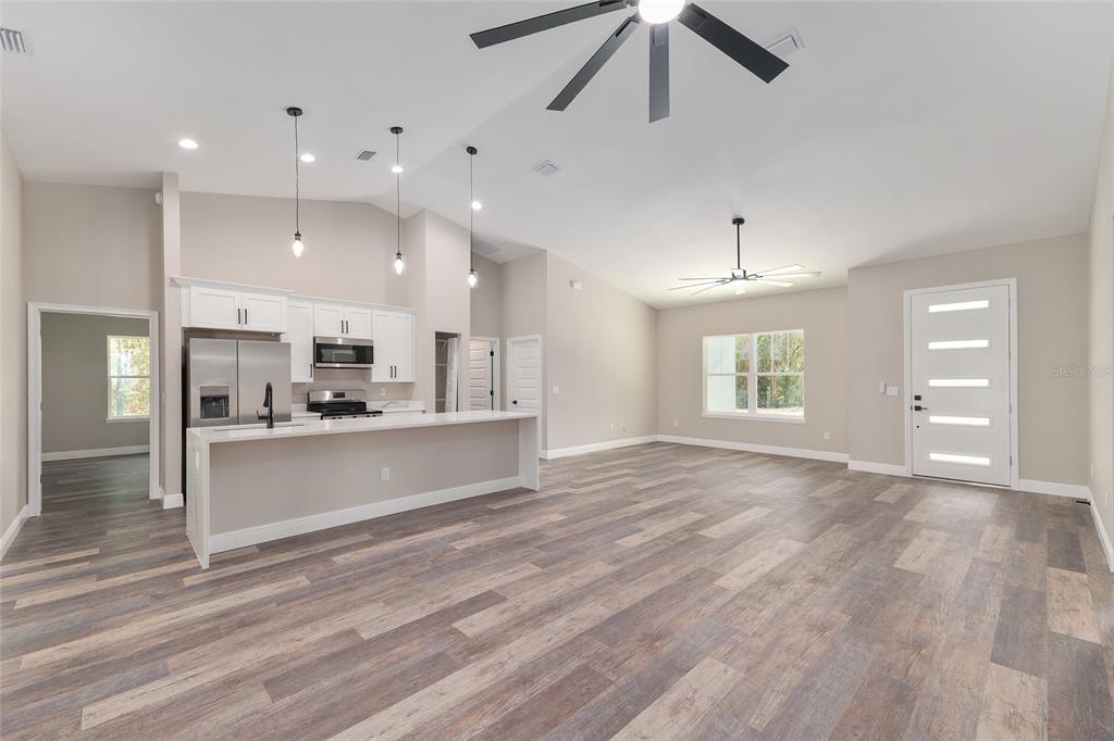 9370 North Del Rio Way Citrus Springs, FL 34434 - Photo 7 of 35