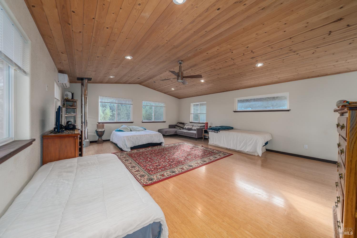 8450 Orr Springs Road Ukiah, CA 95482 - Photo 15 of 55