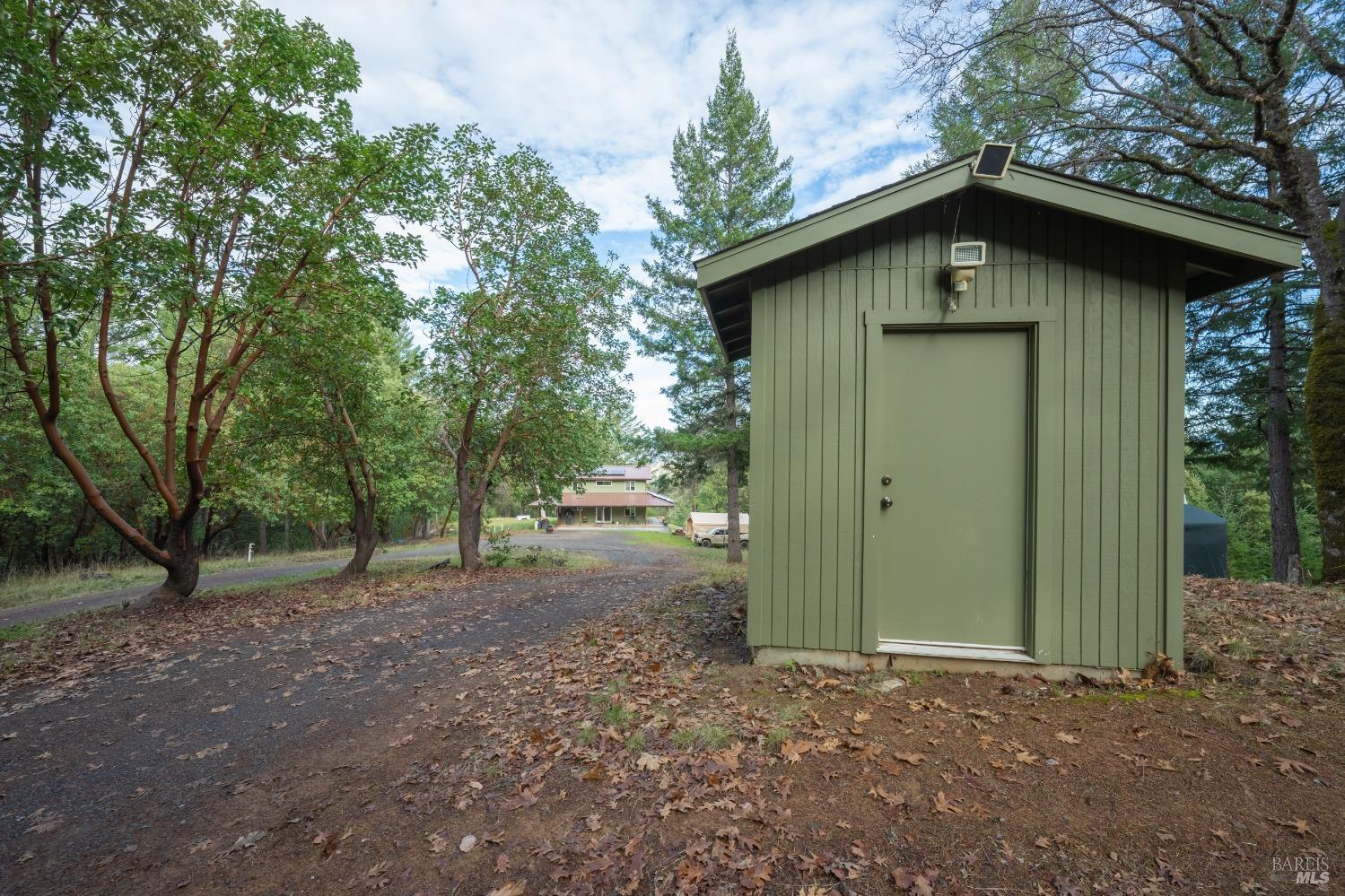 8450 Orr Springs Road Ukiah, CA 95482 - Photo 22 of 55