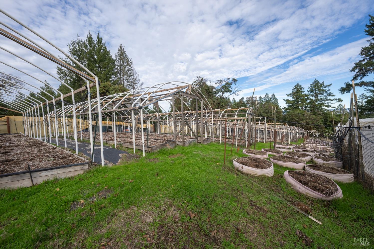 8450 Orr Springs Road Ukiah, CA 95482 - Photo 28 of 55