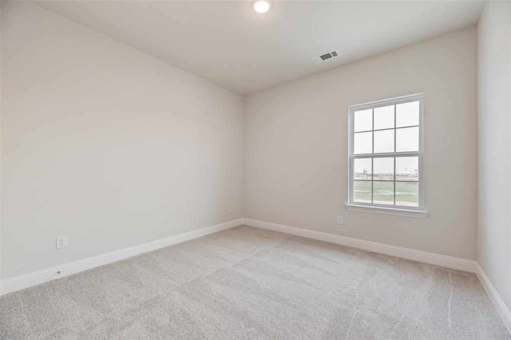 632 Marcus Lane Crowley, TX 76036 - Photo 19 of 34 an empty room with a window