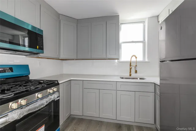 $1,149,000 | 58-14 58th Avenue | Maspeth