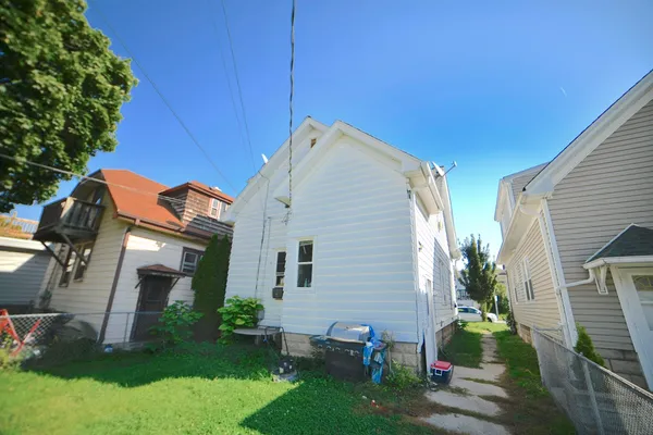 $255,000 | 2033 South 76th Street, West Allis, WI 53219