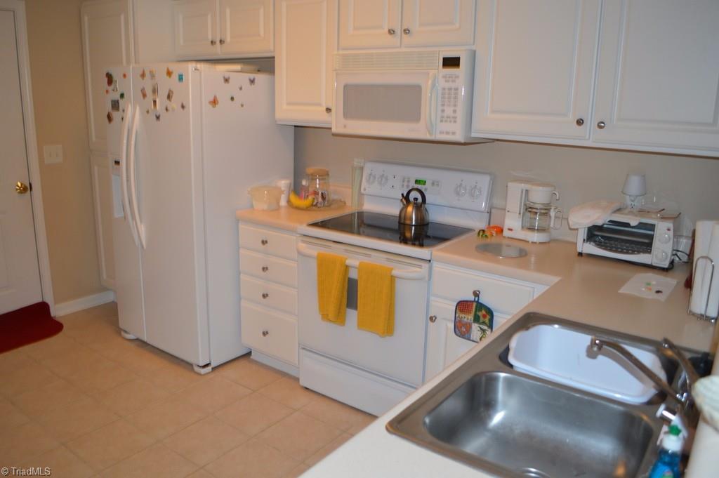 2120 Weststone Road Clemmons, NC 27012 - Photo 4 of 12