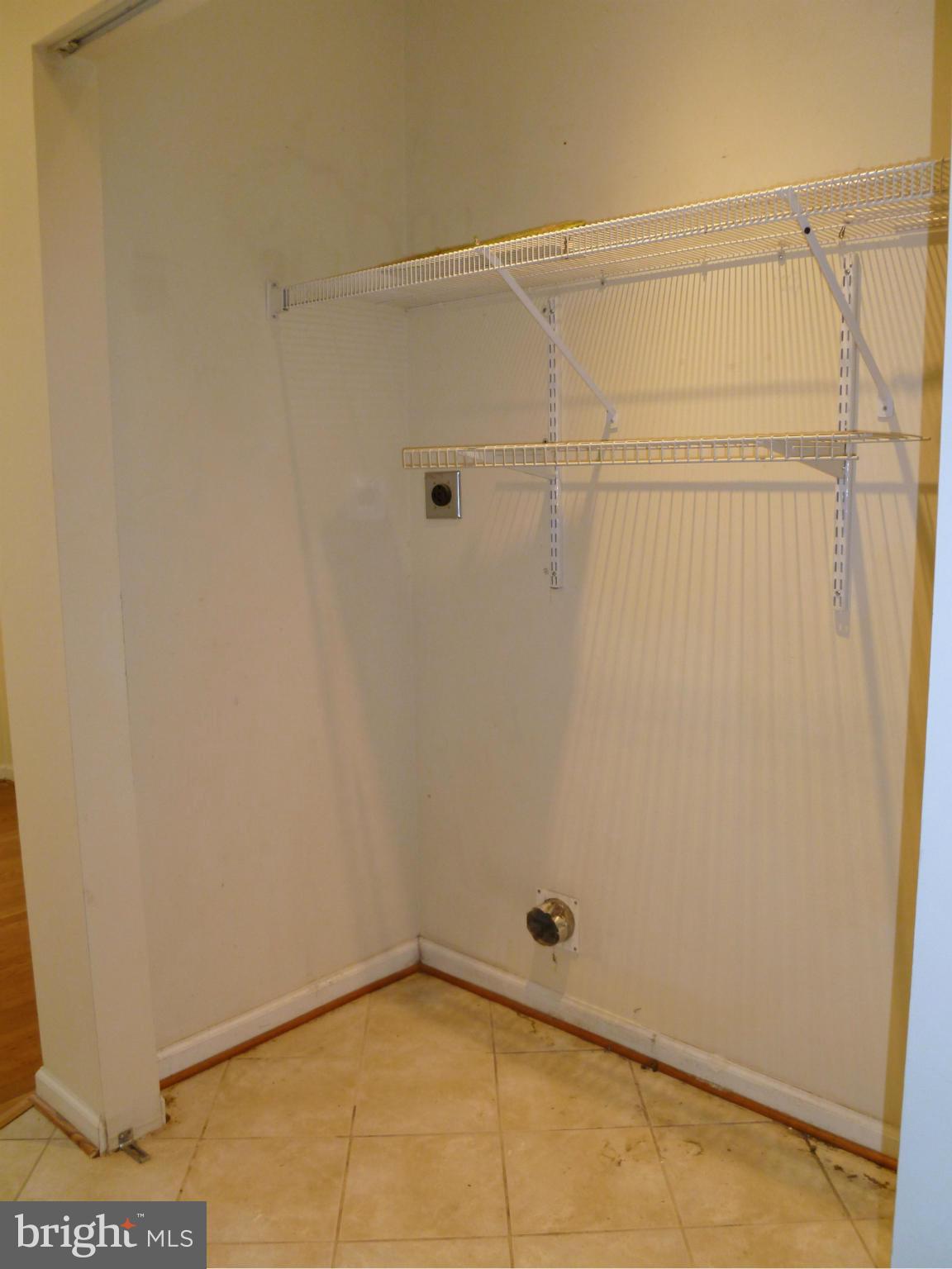 183 Locust Grove Road Front Royal, VA 22630 - Photo 11 of 23 Interior (General)