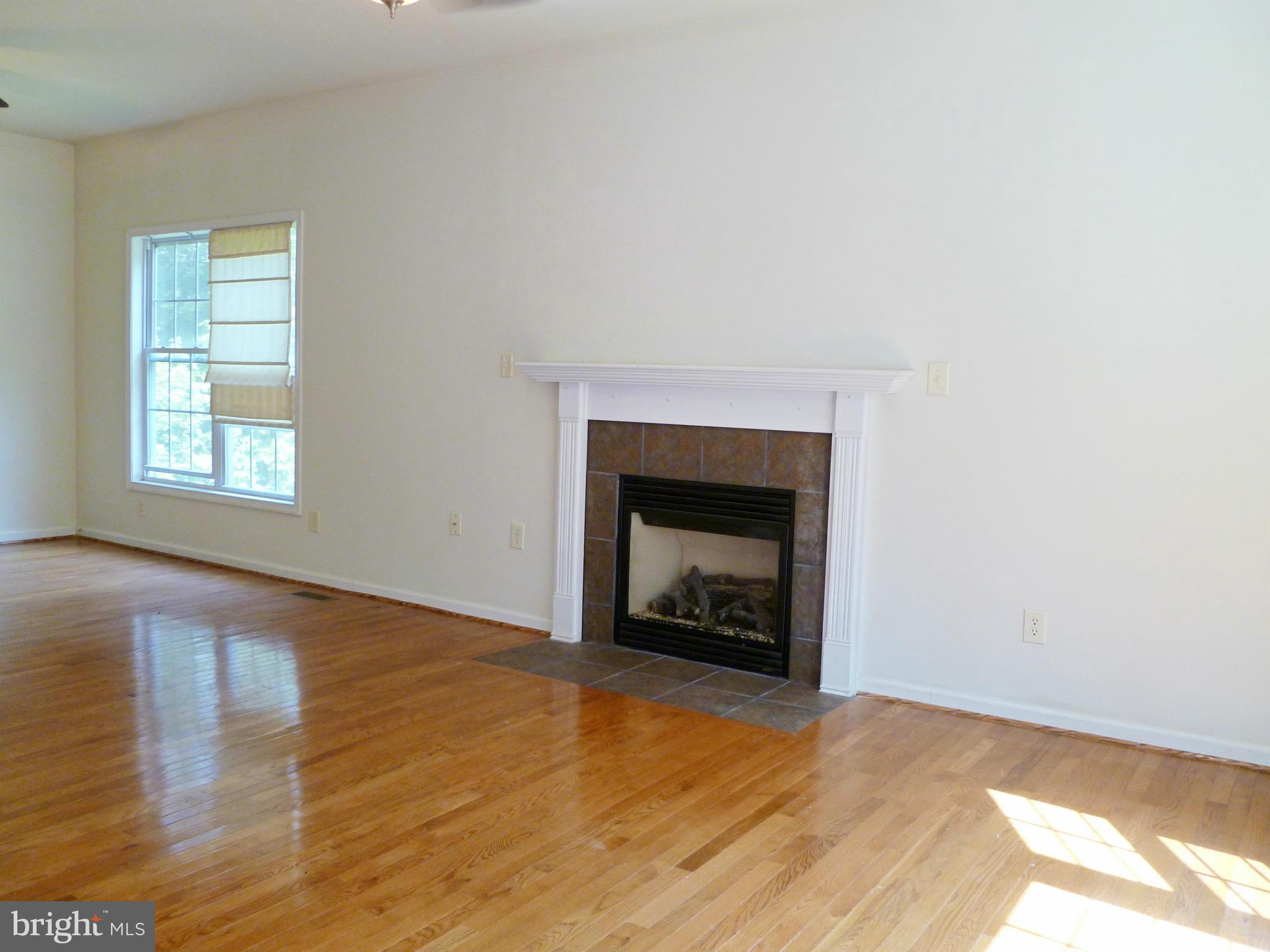 183 Locust Grove Road Front Royal, VA 22630 - Photo 20 of 23 Living Room