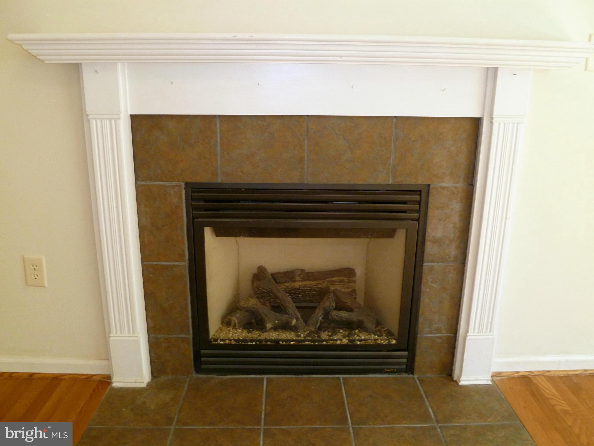 183 Locust Grove Road Front Royal, VA 22630 - Photo 3 of 23 Living Room