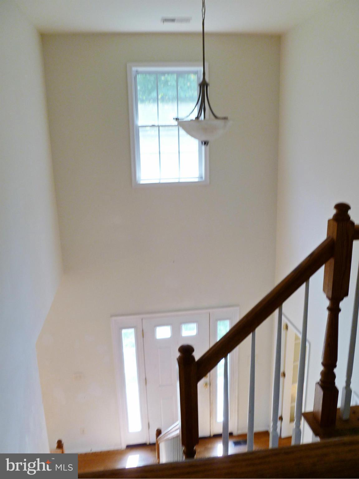183 Locust Grove Road Front Royal, VA 22630 - Photo 5 of 23 Interior (General)