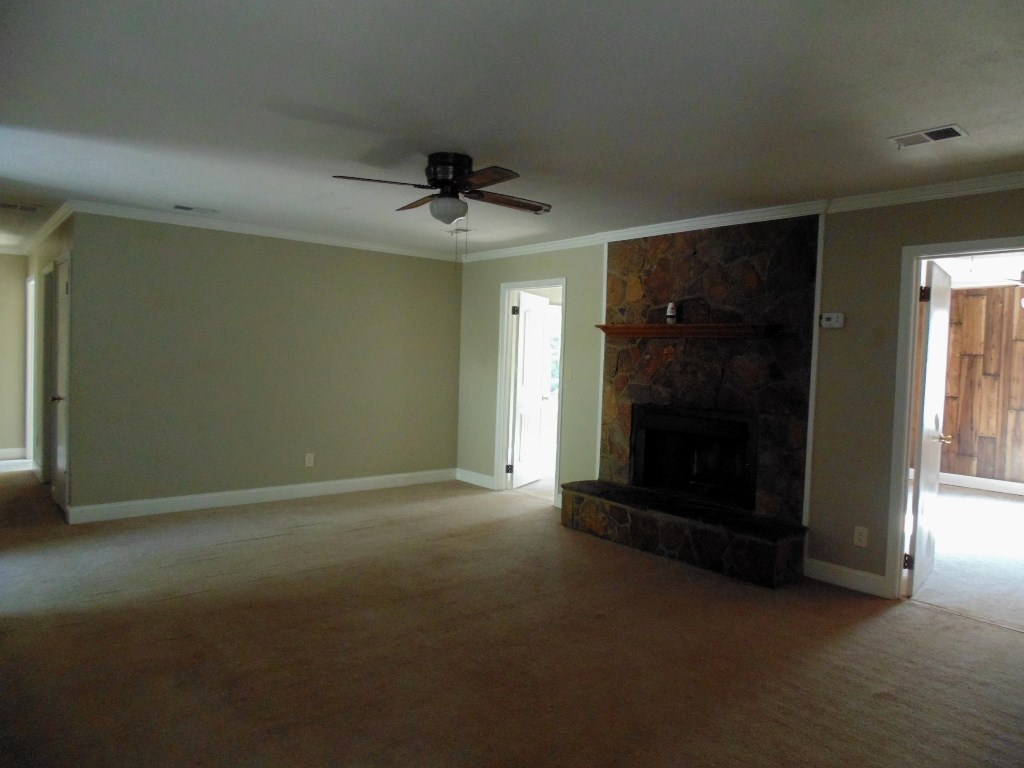 124 Apollo Avenue Greer, SC 29651 - Photo 8 of 25 Gallery Image 8
