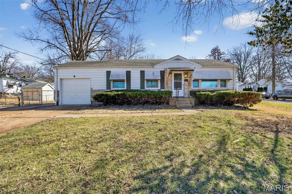 $104,900 | 10436 Ewell Drive, St. Louis, MO 63137