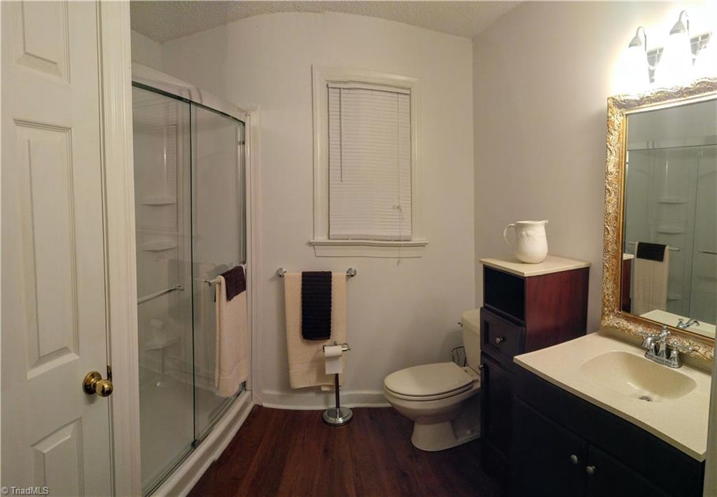 6251 Phillippi Road Julian, NC 27283 - Photo 18 of 30 Upstairs full bathroom