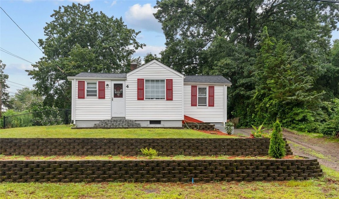 4 Martin Street Coventry, RI 02816 - Photo 1 of 22 Gallery Image 1