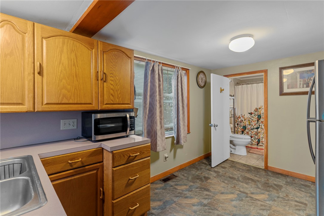 4 Martin Street Coventry, RI 02816 - Photo 6 of 22 Gallery Image 6