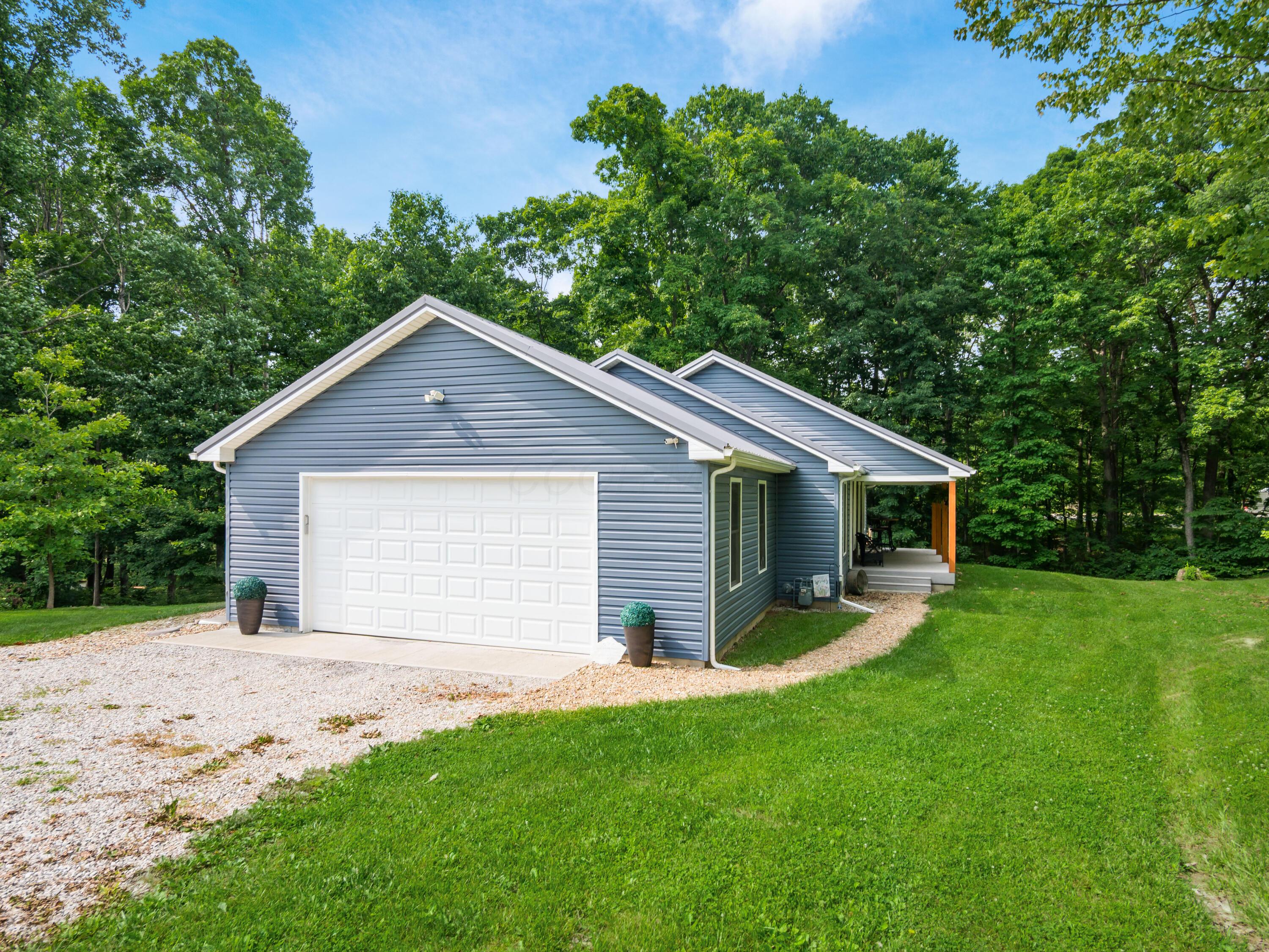1105 Tolliver Road Logan, OH 43138 - Photo 27 of 33 N_1105_Tolliver_070-2