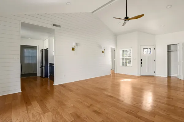 $3,500 | 1127 Snap Dragon Court, Mount Pleasant, SC 29464