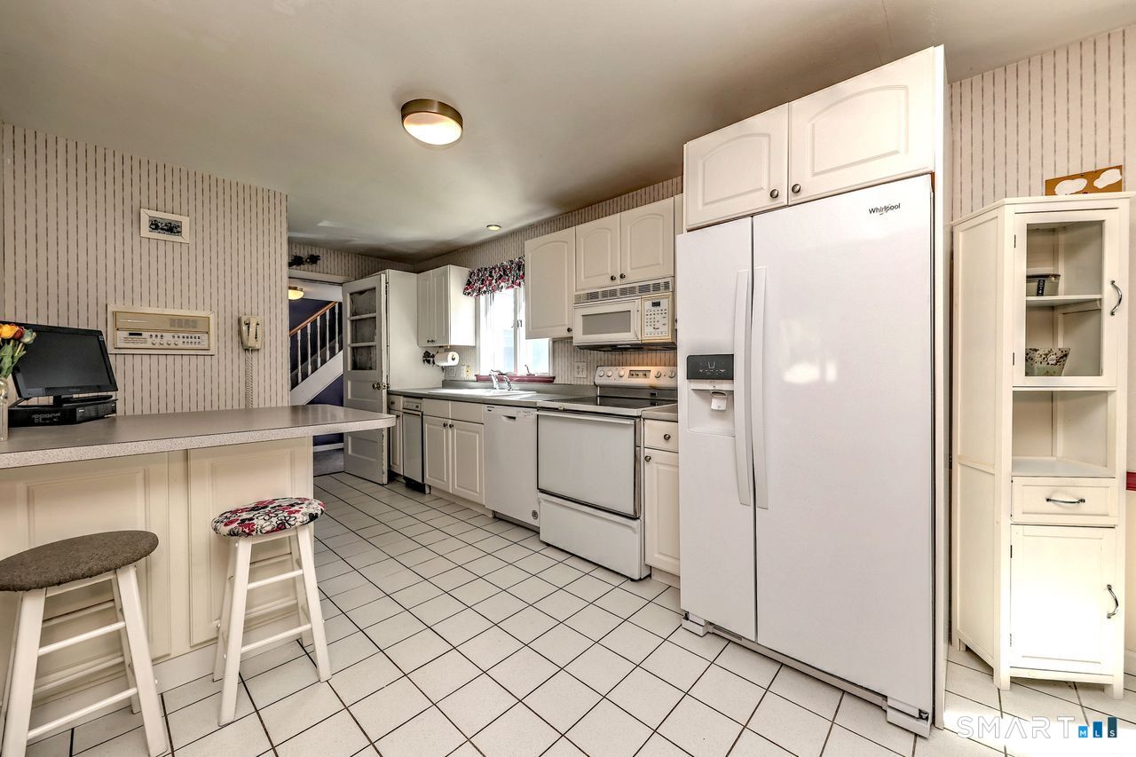 519 Ferry Road Orange, CT 06477 - Photo 11 of 35 Gallery Image 11