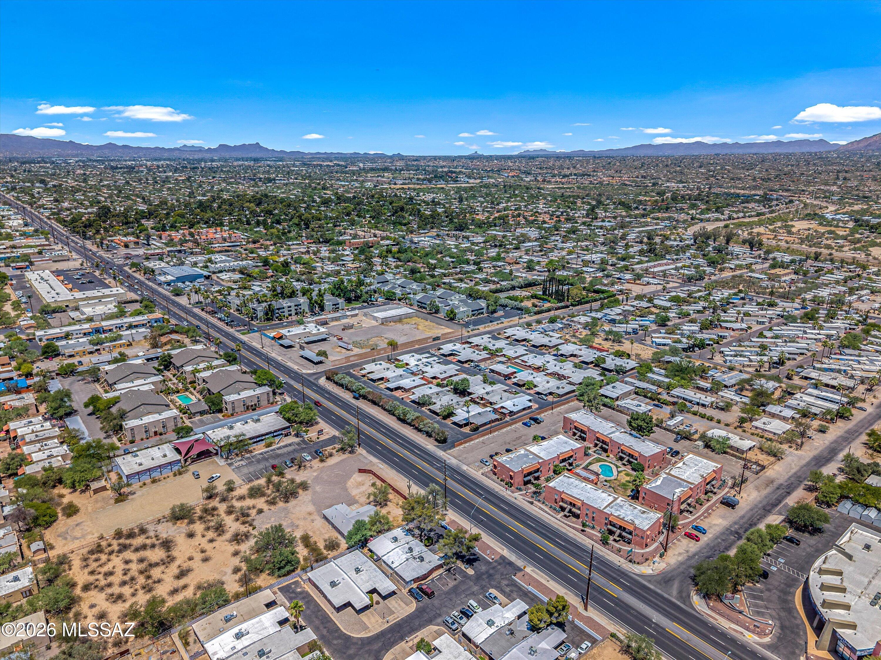 3352 East Fort Lowell Road Tucson, AZ 85716 - Photo 30 of 32