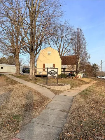 $189,900 | 202 North Buena Vista Street, Puxico, MO 63960