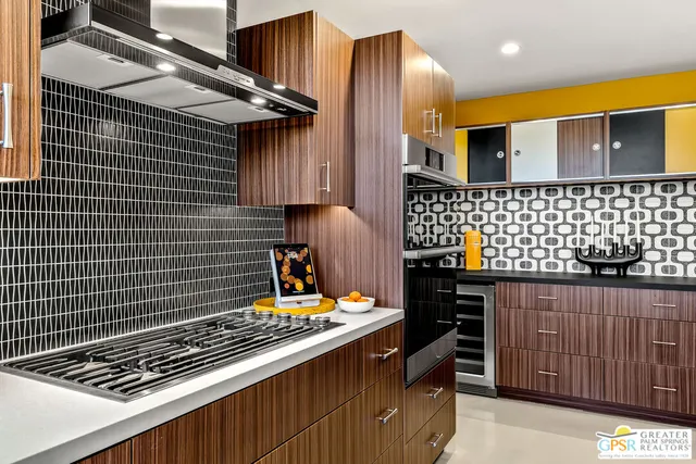 $2,595,000 | 2455 East VÃa Lazo, Palm Springs, CA 92264