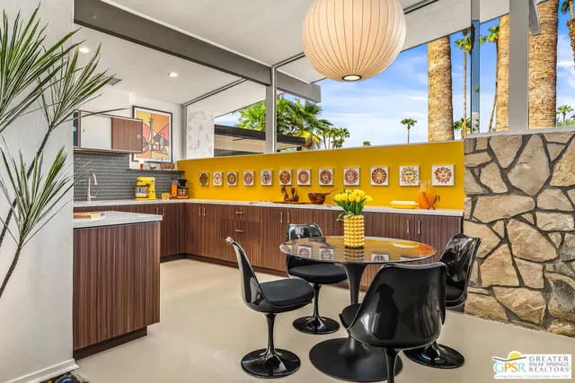 $2,595,000 | 2455 East VÃa Lazo, Palm Springs, CA 92264