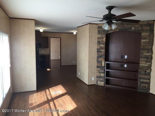 2067 Sipsey Road Jasper, AL 35504 - Photo 5 of 9 Gallery Image 5
