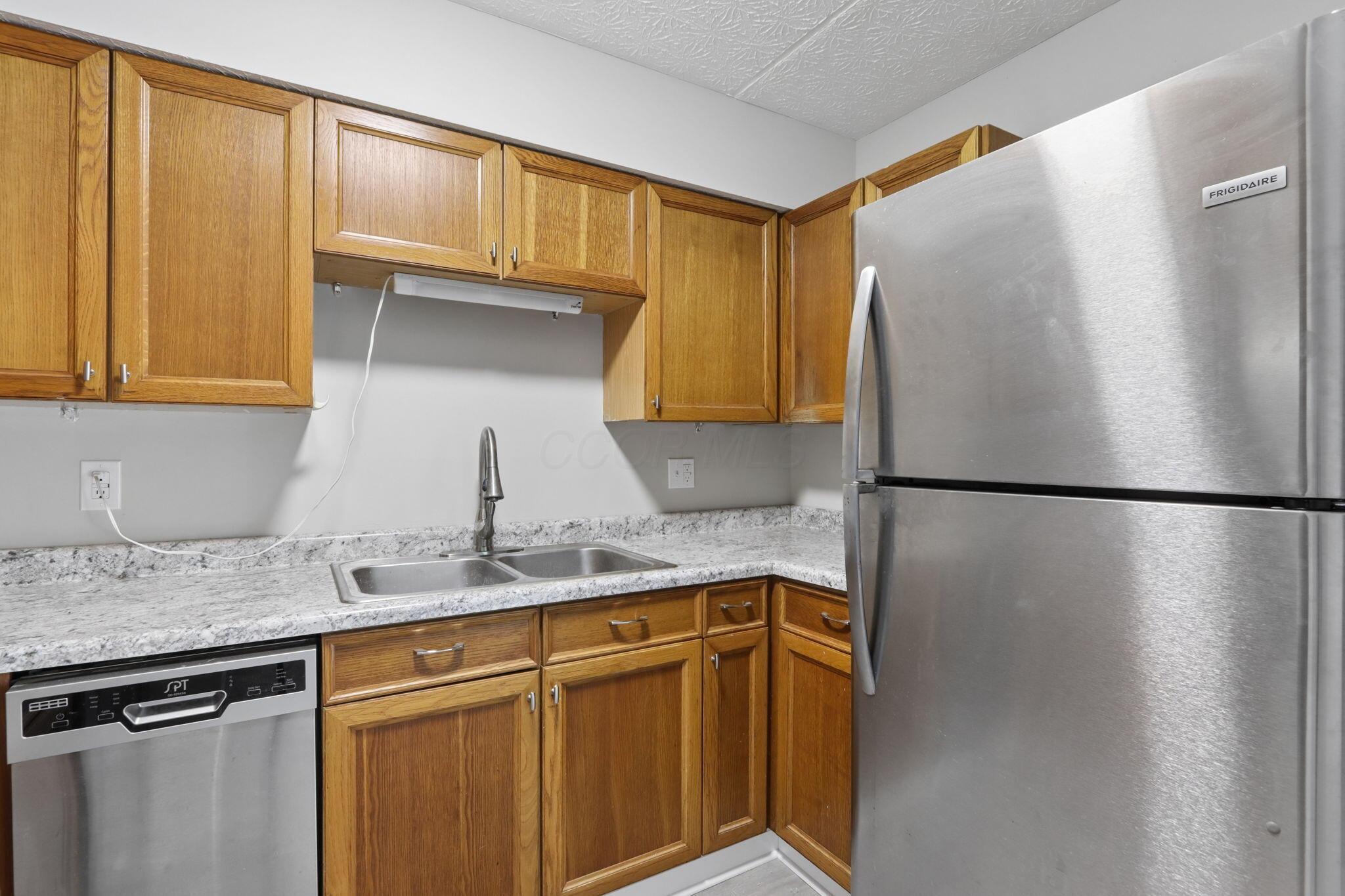 3939 Karl Road, Unit 100 Columbus, OH 43224 - Photo 9 of 23