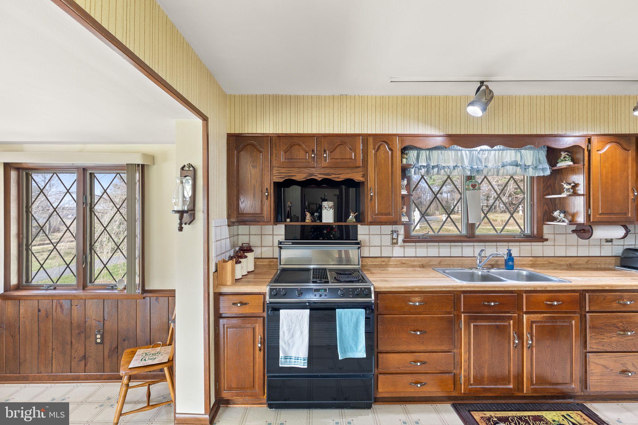 234 Hopewell Road Clear Brook, VA 22624 - Photo 8 of 35 Kitchen Opens up to Breakfast Room