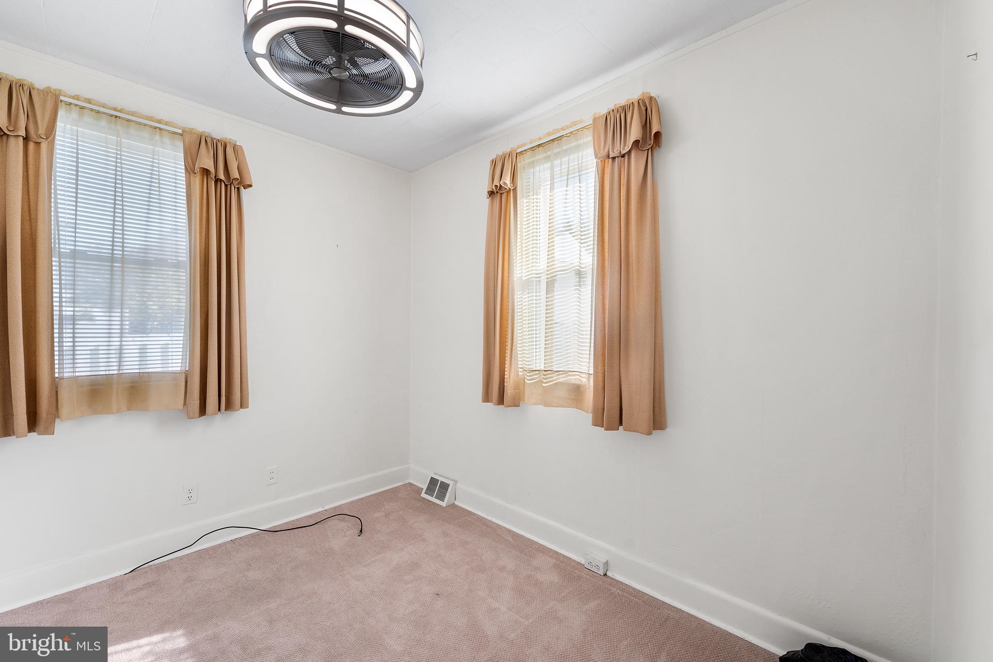 655 Queenstown Road Severn, MD 21144 - Photo 13 of 25 Gallery Image 13