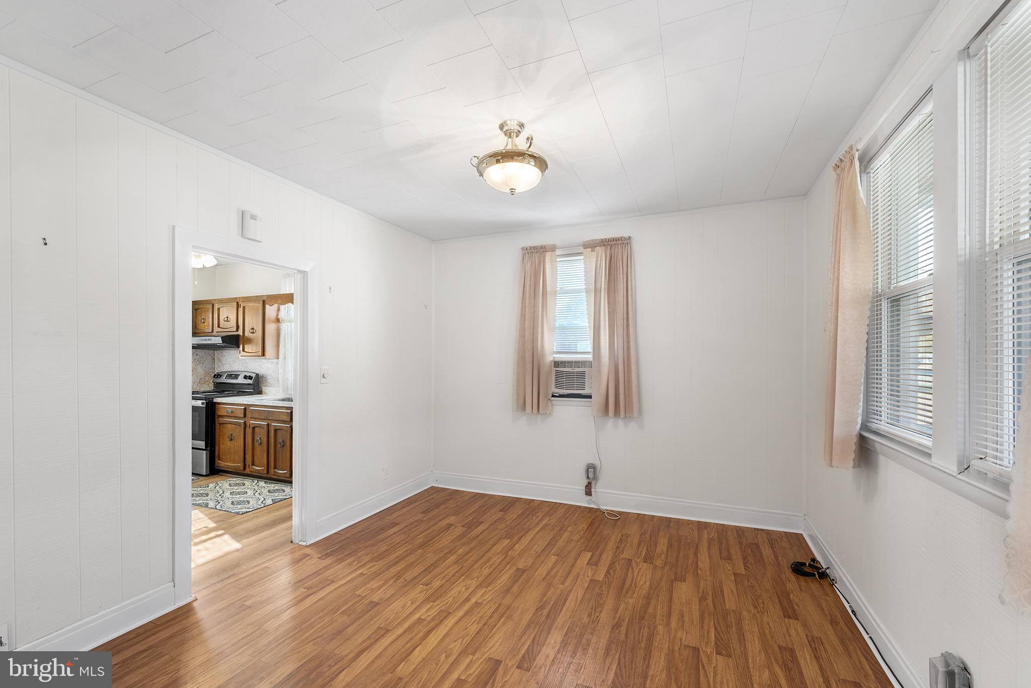 655 Queenstown Road Severn, MD 21144 - Photo 8 of 25 Gallery Image 8