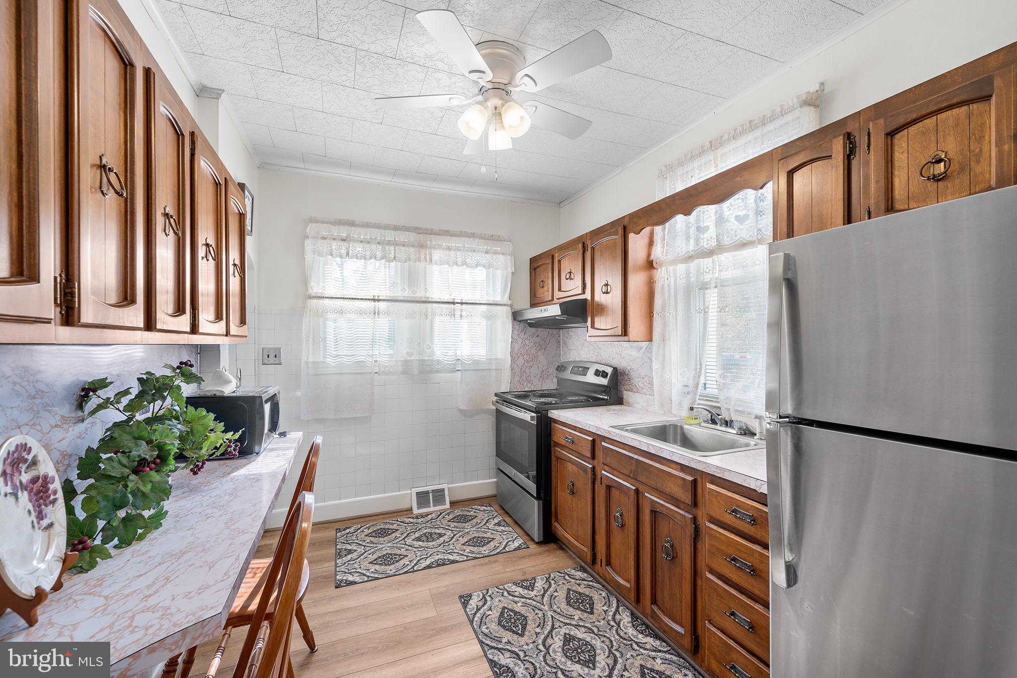 655 Queenstown Road Severn, MD 21144 - Photo 10 of 25 Gallery Image 10