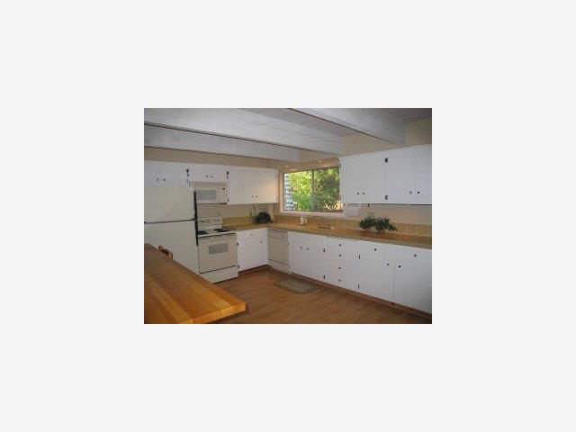 21687 Summit Road Los Gatos, CA 95033 - Photo 3 of 9 Gallery Image 3