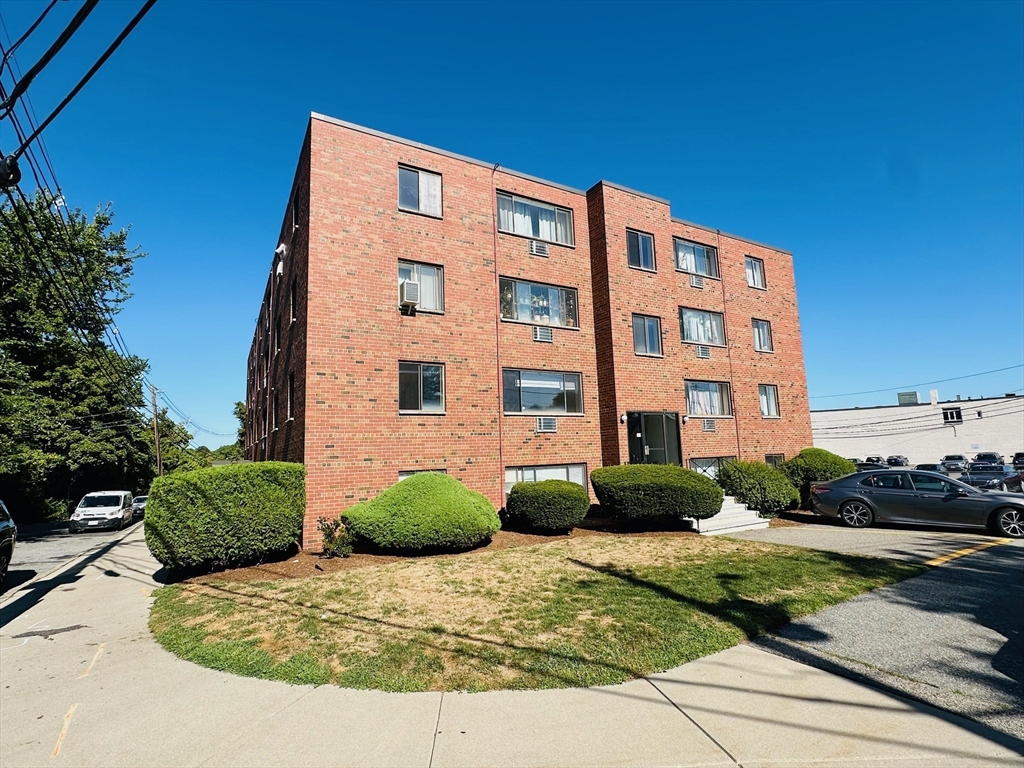20 Riverside Street, Unit 36 Watertown, MA 02472 - Photo 11 of 11 Gallery Image 11