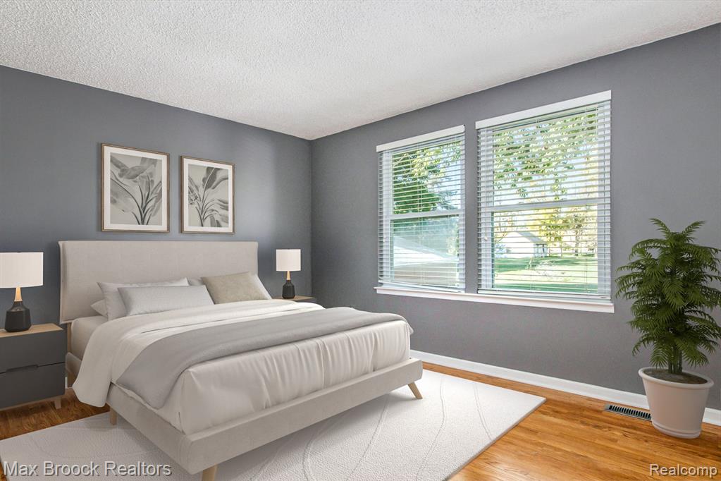 954 Hadley Road Rochester Hills, MI 48307 - Photo 13 of 43