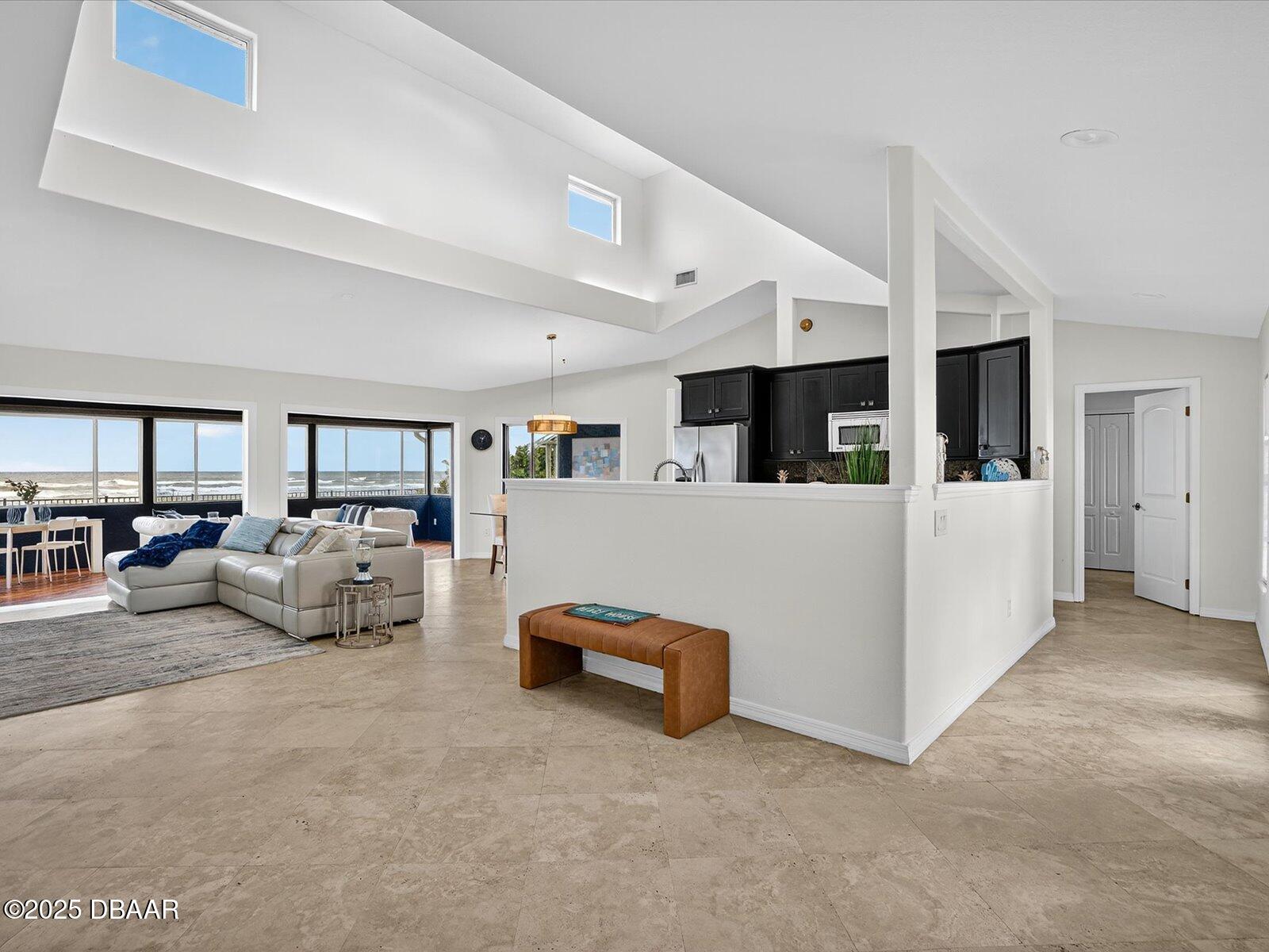 4707 South Atlantic Avenue Ponce Inlet, FL 32127 - Photo 5 of 43 Living Room