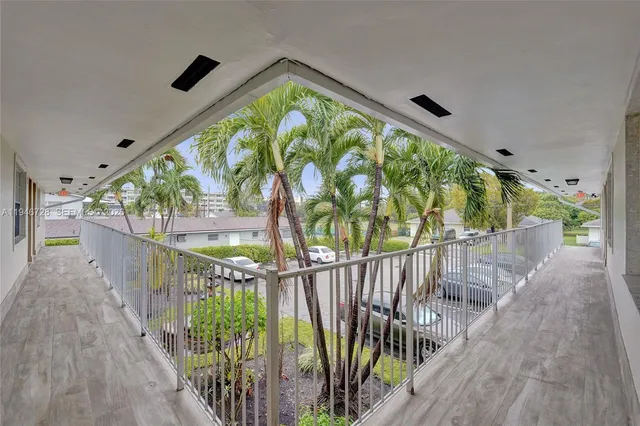 $1,550 | 111 Southeast 4th Avenue, Unit 9, Hallandale Beach, FL 33009