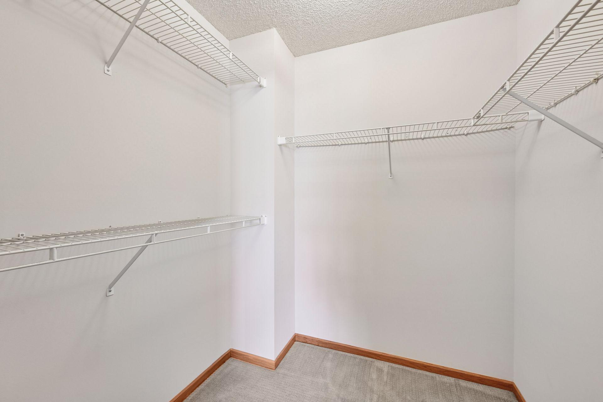 8494 Cortland Road Eden Prairie, MN 55344 - Photo 25 of 30