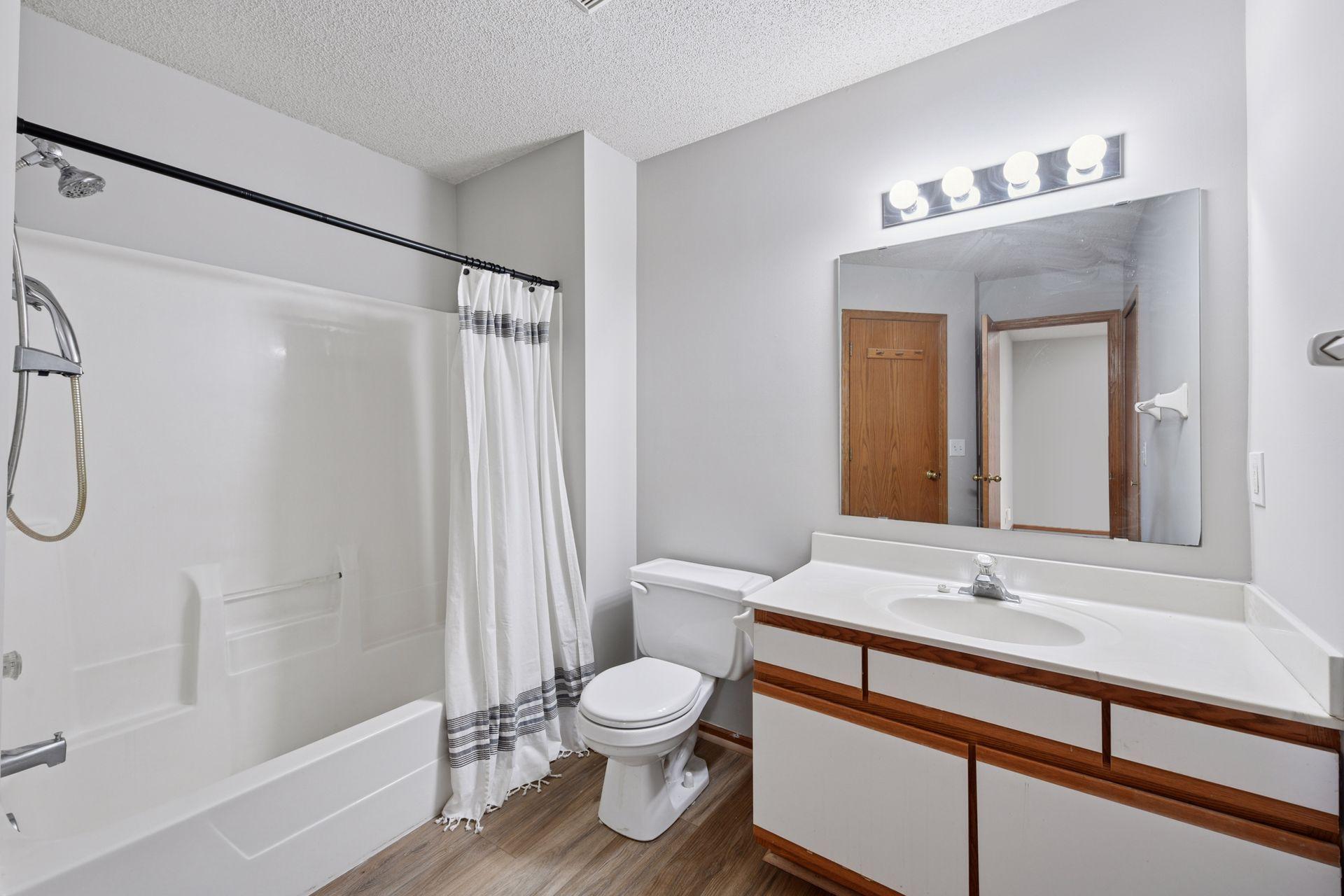 8494 Cortland Road Eden Prairie, MN 55344 - Photo 26 of 30