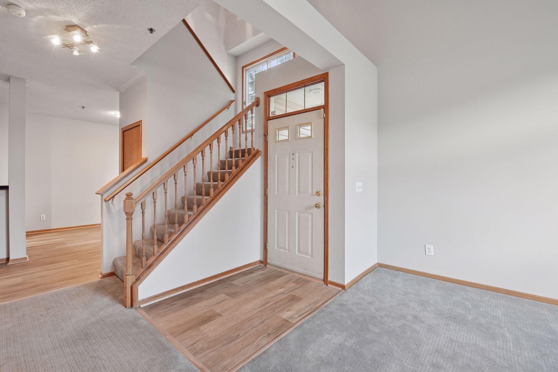 8494 Cortland Road Eden Prairie, MN 55344 - Photo 6 of 30