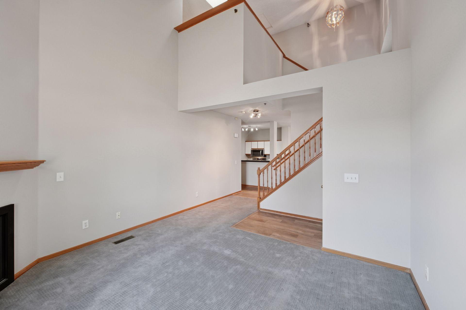 8494 Cortland Road Eden Prairie, MN 55344 - Photo 10 of 30