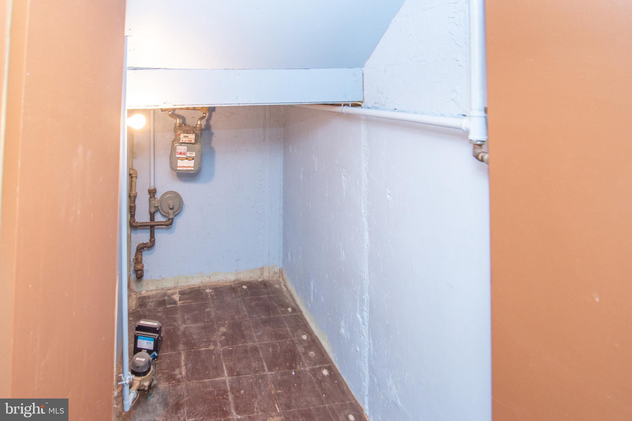 11710 Corry Road Philadelphia, PA 19154 - Photo 20 of 28 Gallery Image 20