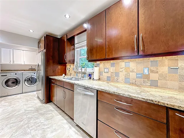 $569,000 | 1104 Kasper Drive, Orlando, FL 32806