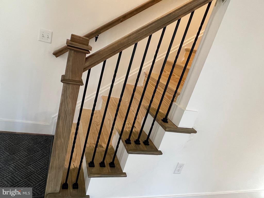 401 General Sutter Avenue Lititz, PA 17543 - Photo 14 of 23