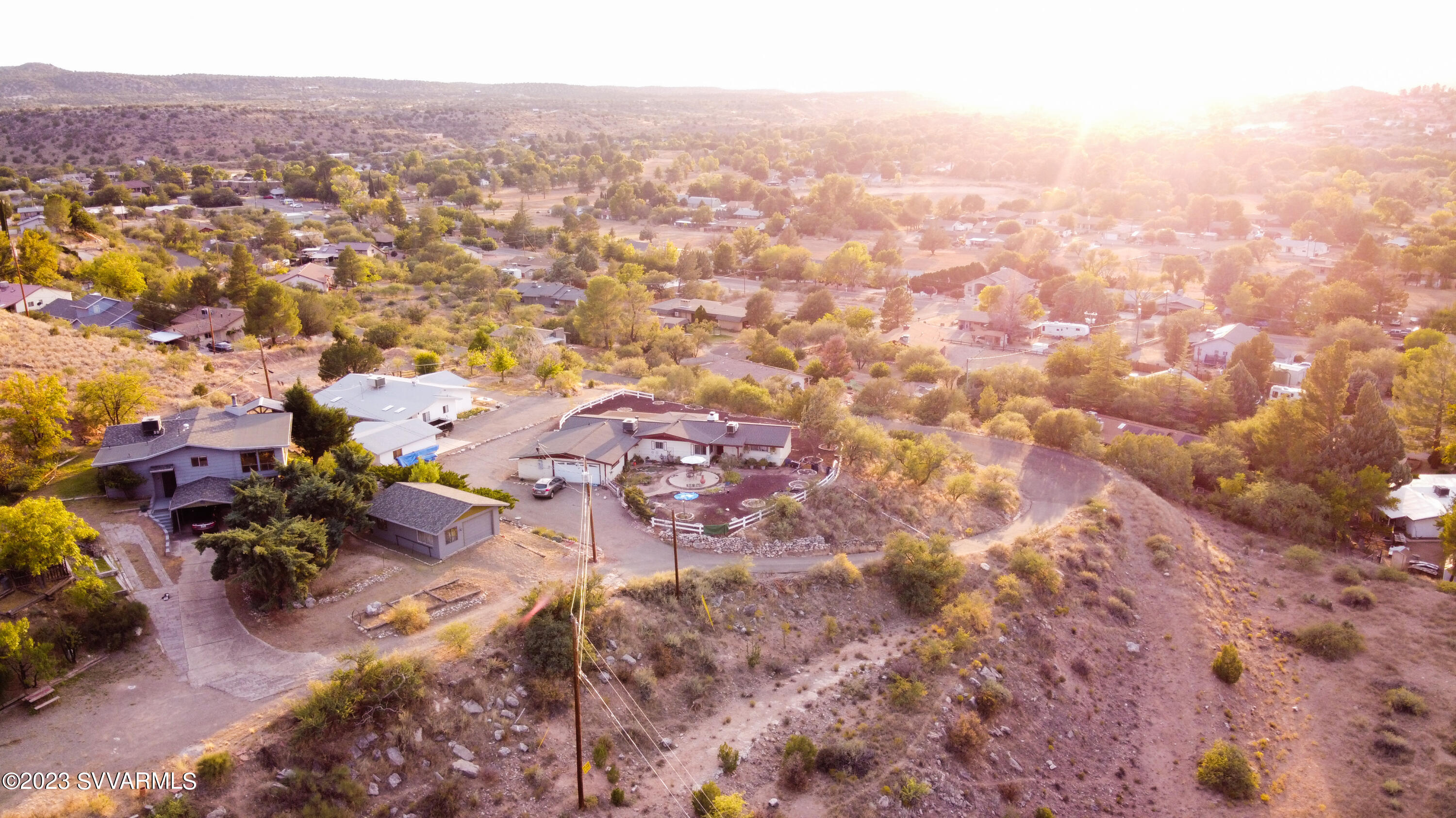 4605 Pima Way Rimrock, AZ 86335 - Photo 4 of 77 a view of city and mountain