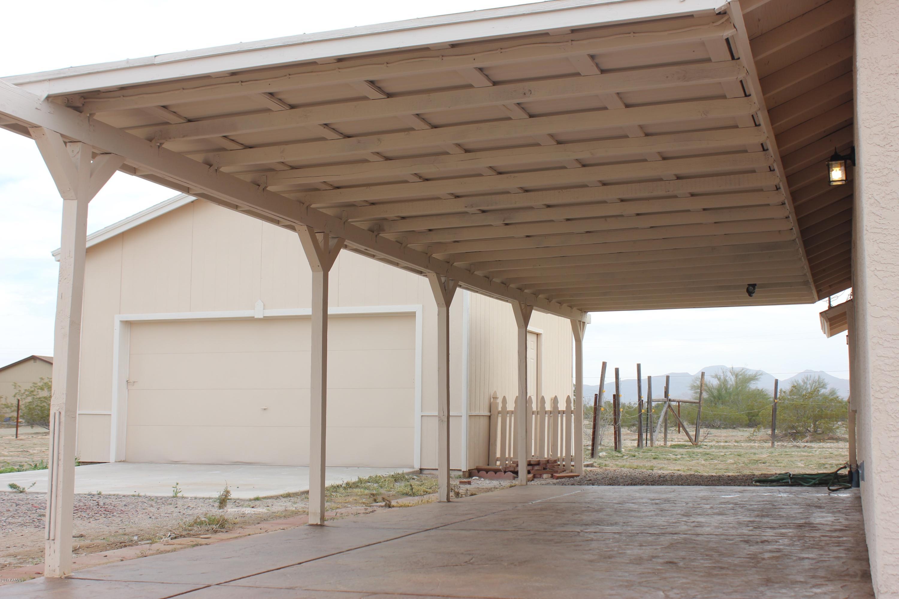 52727 West Roan Road Maricopa, AZ 85139 - Photo 5 of 27 Huge Cover Patio