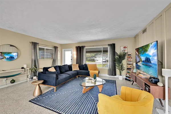 $650,000 | 818 Northeast 18th Street, Fort Lauderdale, FL 33305