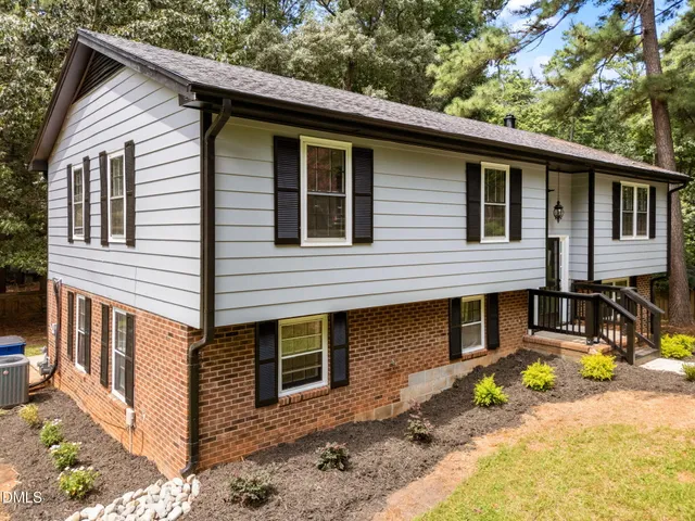 $570,000 | 820 Nuttree Place, Raleigh, NC 27606