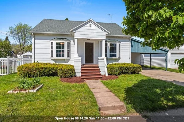 $229,900 | 521 Newhall Street, Green Bay, WI 54302